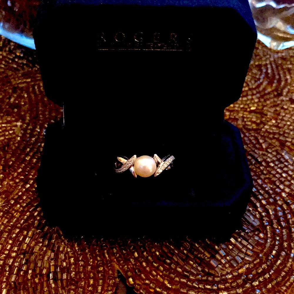 14K White Gold Pearl Ring Size 7